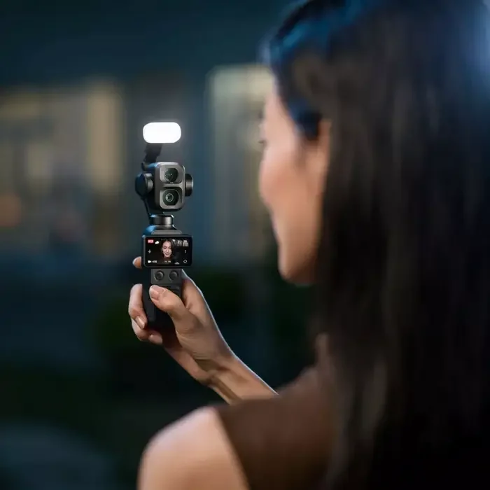 Camera Action cu stabilizator DJI Osmo Pocket 4P Standard Combo, Classic Black — foto 3
