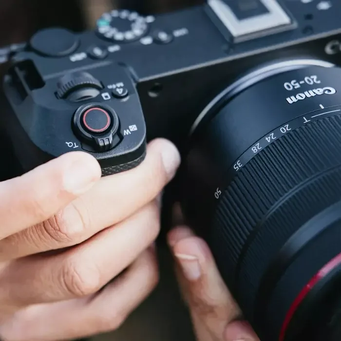 DC Canon EOS  R6 V BODY V5GHz — foto 2
